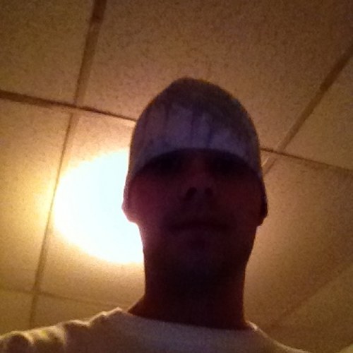 twitch070's profile picture. https://t.co/XlDGFC8RvE