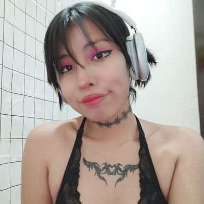 jennwood12's profile picture. a mimir