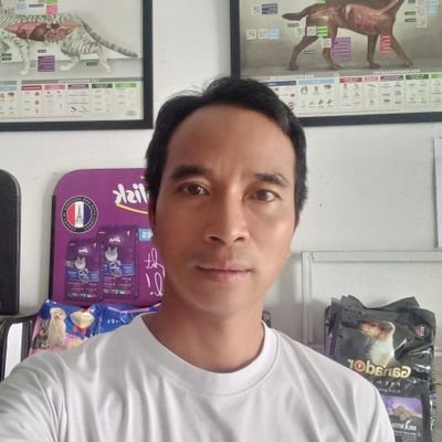 Yêu thiên nhiên, động vật, nói ít nghĩ nhiều.
Luôn hướng tới những điều tốt đẹp.