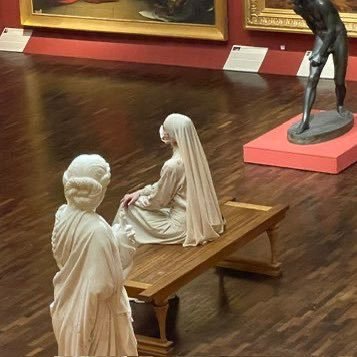 Orphee_19's profile picture. Un monde où la vie semblait avoir disparue Je lui ai avoué avoir peint son visage sur une toile aux chants des oiseaux.(art, philosophie,écriture)