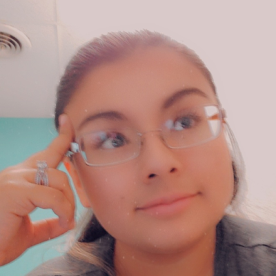 DulceR345521's profile picture. 