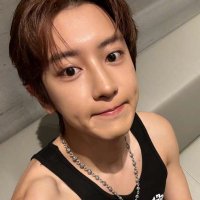 린 ─ .✦ bon bon dessert 🍒 (@baekyeolatte) 's Twitter Profile