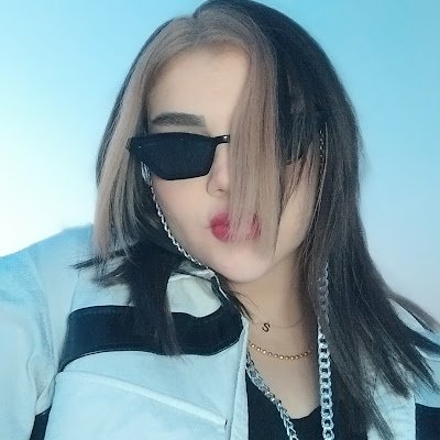 mariamir76's profile picture. 