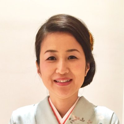 元看護師の寄り添い型LPデザイナー/セミナー・出版関連・コーチング・占いLP得意 / 月10回以上交流会参加・豊富な人脈&行動力 / 最短10日納品 / zoom対応時間 8:00~20:00 /日本酒唎酒師/LPのお問い合わせはこちらからお願いします▶︎ https://t.co/yBHQULEoYc
