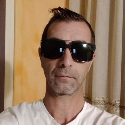 ionelolaru533's profile picture. a soul and sincere 😎😎