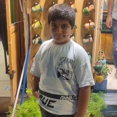 mehdi9051244474's profile picture. 