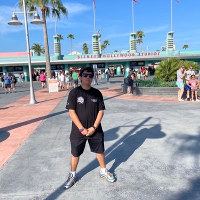 anthonymeola59's profile picture.