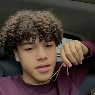Yannizz0007's profile picture. 