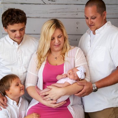 ksellerz01's profile picture. #truckerswife #lovinlife #momlife