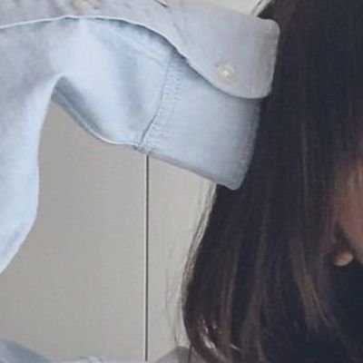 🌸 My profile 🌸
♡07 ♀️
♡文系📝
♡国公立志望
▫️得意教科 国語 英語
▫️苦手教科 数学
━━━━━━━━━☆。.:*・゜
高3生と繋がりたいです❕︎🫶🏻💕
気軽にフォローお願いします❕︎
#勉強垢 #勉強垢さんと繋がりたい #勉強垢さんと一緒に頑張りたい