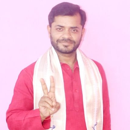 snisant5's profile picture. नेता हूं ,मुश्किल वक्त में भी मुस्कराऊंगा!
मुझे याद करना 
भीषण आपदा मैं भी, आपकी मदद के लिए आऊंगा!! politician by profession,patriot by ❤️