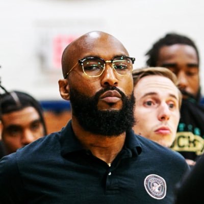 🏀 I help elevate hoops IQ through consultations & training | South Windsor Boys Varsity Head Coach | Owner of @hartfordshockrs Let’s get started 👇🏾
