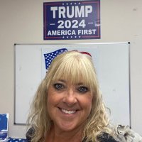 Kellie S (@kelliesecres) 's Twitter Profile