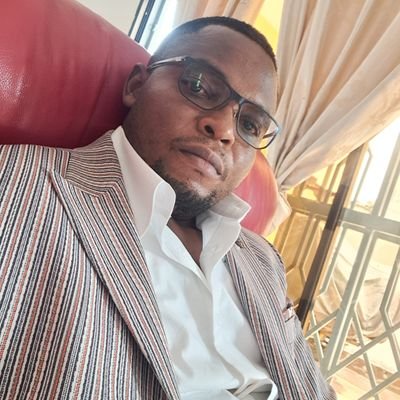 remyndumbi42317's profile picture. politique et entrepreneur, medecin
membre