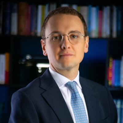 marioj19's profile picture. Abogado. Máster. Defensor del derecho a la defensa, debido proceso y presunción de inocencia. Opiniones personales