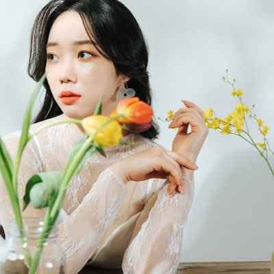 吏紗 Profile