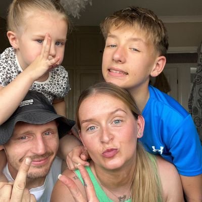 G86Leach's profile picture. Family and football