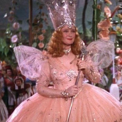 CmonPeopleNow's profile picture. I’m now hanging out at Bluesky.    sukisue@bsky.social