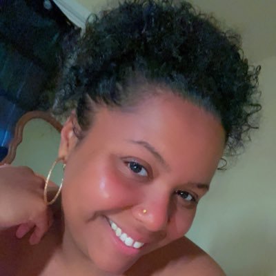 la_diosa7's profile picture. can’t knock it if you don’t try it 😏
