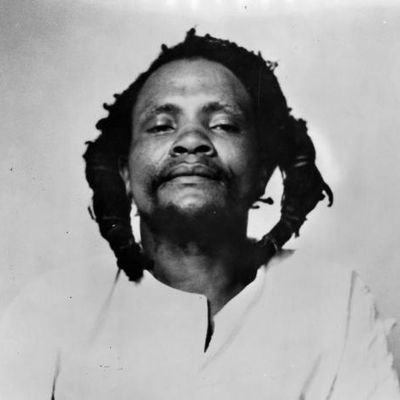 BlackUhuruLLC's profile picture. Mtu ni Mtu kwa-ajili ya watu wengine | Ubuntu | Mutual Aid.