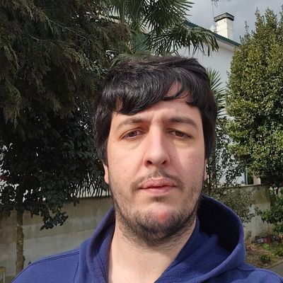 🖥️ Kubernetes and Cloud Native Enthusiast
👷 Platform Engineer @ Expert Thinking
🌹 Rose Gardener
🦀 Learning Rust and WASM
⚙️ Homelab
💭 Opinions are my own