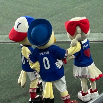 なるべくポジティブに🇳🇱いつも家族5人で日産スタジアムへ自転車で行ってます🚲 ちなみ横浜高校が母校です。愛車はトライトン🚗