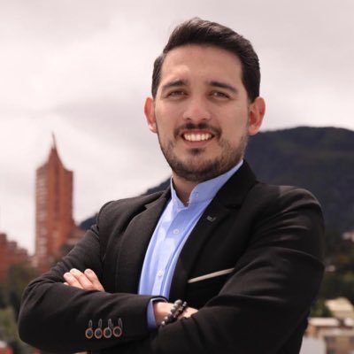Papá, esposo, poeta, abogado | Director Asuntos Jurisdiccionales | Exjefe Cooperación y Asuntos Jurídicos- ONU | Miembro #LibertadBajoPalabra | Opinión Personal
