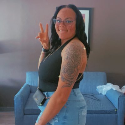 ♏️📸👻Snapchat: Loving_Me42 ❤️ Self Love Self Respect TikTok: 👣👣_ xoxofreckles one of a kind i love hard love to laugh and have fun