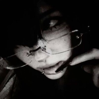 xxioo_23's profile picture. 18/love gaming//Ellie is bae 💕