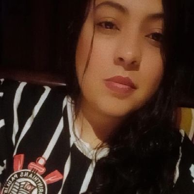 Corinthians, Real Madrid, Lakers. Amo todos os esportes, falo sobre reality show e muita bobagem... Nada aqui faz sentido!
