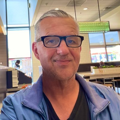 dljones555's profile picture. 