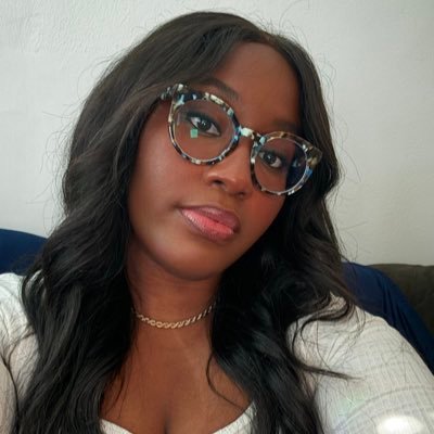 ify_spiffy's profile picture. she/her | I’m a doctor but that’s like the least interesting thing about me | HTX✈️Chi