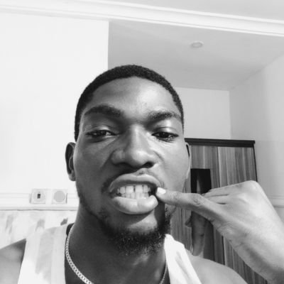 CynicBaine's profile picture. The Cyn¡c 1 
... Won't know a legend until u've been around 1. 🍛😴⚽📓🏋🏽‍♂️🎃🎧; God, food n football.
Real N¡ggas don't follow instructions!
😑💙