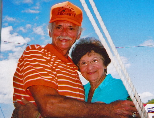 Retired, wife and mother, love Kentucky Wildcats. Go Cats.