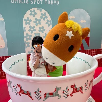 umapansukisuki's profile picture. 塵も積もれば山となる！ 競馬好きの家族が負担にならない程度に遊ぶ、エンジョイ競馬のつぶやきです！ダビスタと乗馬が好きな息子からアドバイスを受けながら馬券を買うパパと、一獲千金と可愛い名前だけで馬券を買うママのつぶやきとボヤキですので、みなさん宜しくお願い致します！！