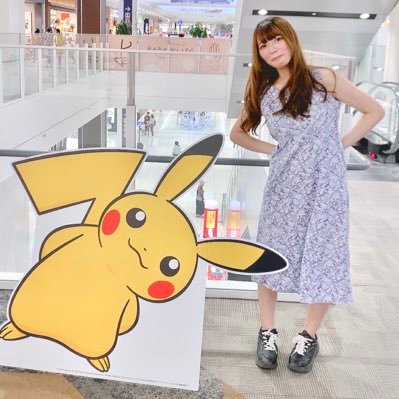 推し猫可愛いねbot。26歳経理職の調理師。📸→NikonD5300。インビザライン5th入荷待ち
