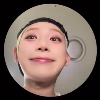 HnNguyn757363's profile picture. 