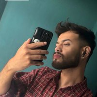 lee middleton (@18puchai) 's Twitter Profile