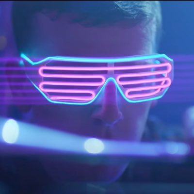 Philosophe. Métaphysique & Logique moderne, médiévale, antique. Philosophie pour enfants. Moto3-GP/MX/NFS. 🏉 XIII/XV, 🎾. Synthwave. De la folie ! L’amour ?