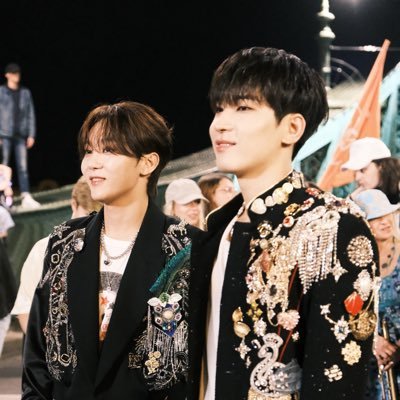 🇹🇼 |𝟖𝟎% 𝑺𝑽𝑻 💜🧡|𝟓% 他團❤️| 𝟏𝟓% 生活&追劇 |歡迎回推|現生忙碌🥹|延遲追星|廢話很多&不專業韓劇心得