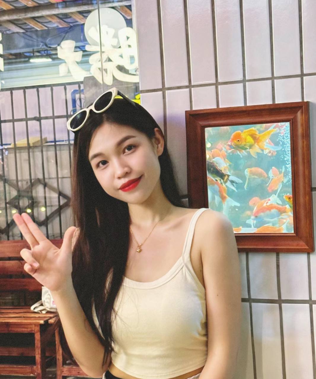 TirsurdoynHOrT's profile picture. 夢は自由で進歩的な美少女になること。