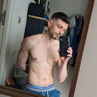 Zan (@smuttyzan) 's Twitter Profile