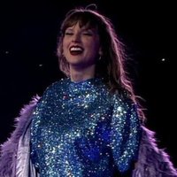 flo (@likedayl1ght) 's Twitter Profile Photo