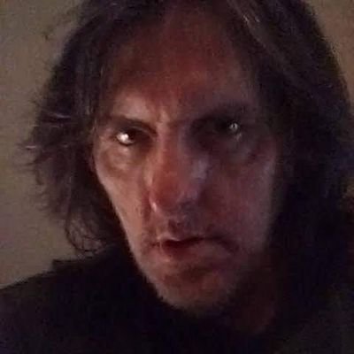 Old school, metal head. Into old movies, professional stoner. Skyrim belongs to the Nords🎮🤬 . widower.
