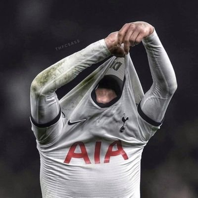 - فَاقد الرّغبة لا تغريه الفُرص .. تائِه و متسكّع بـ افكارِي - @ArabicSpurs