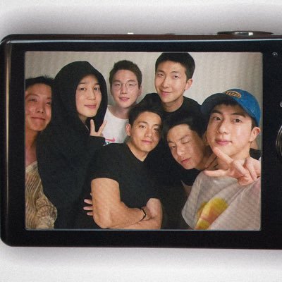 ✧ #𝘽𝘼𝙉𝙂𝙏𝘼𝙉 ₍ 🌷 ₎ ˀ . . 𝒆𝒗𝒆𝒏 𝒊𝒇 𝒕𝒉𝒆𝒓𝒆 𝒘𝒂𝒔𝒏'𝒕 𝒈𝒓𝒂𝒗𝒊𝒕𝒚 𝒐𝒏 𝒆𝒂𝒓𝒕𝒉, 𝒊’𝒅 𝒔𝒕𝒊𝒍𝒍 𝒇𝒂𝒍𝒍 𝒇𝒐𝒓 𝒚𝒐𝒖 : #방탄소년단!