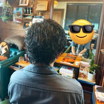 歌うことが好きなので歌うま目指してます。バレーするのもみるのも好きです。小川智大選手推してます。ミラティブやってました