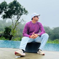 Mayank Sharma (@msd5msd) 's Twitter Profile