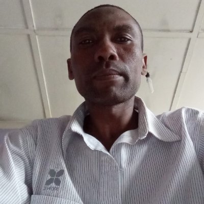 I serve in various roles of the DA as the DA branch deputy chairperson,DA activist I work tirelessly to improve the lives of others that's who i am