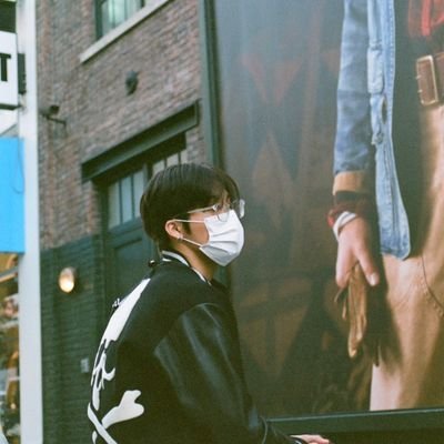jihoon098765432's profile picture.